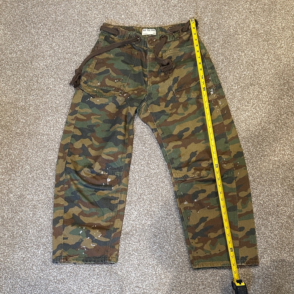 We The Free Moxie Denim Low Slung Barrel Jeans Camo-26 - Picture 8 of 8